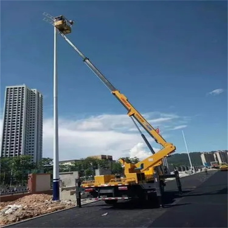 鄢陵维修路灯的曲臂升降车出租